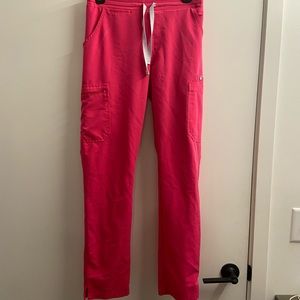 Limited edition Figs yolas in flambé pink